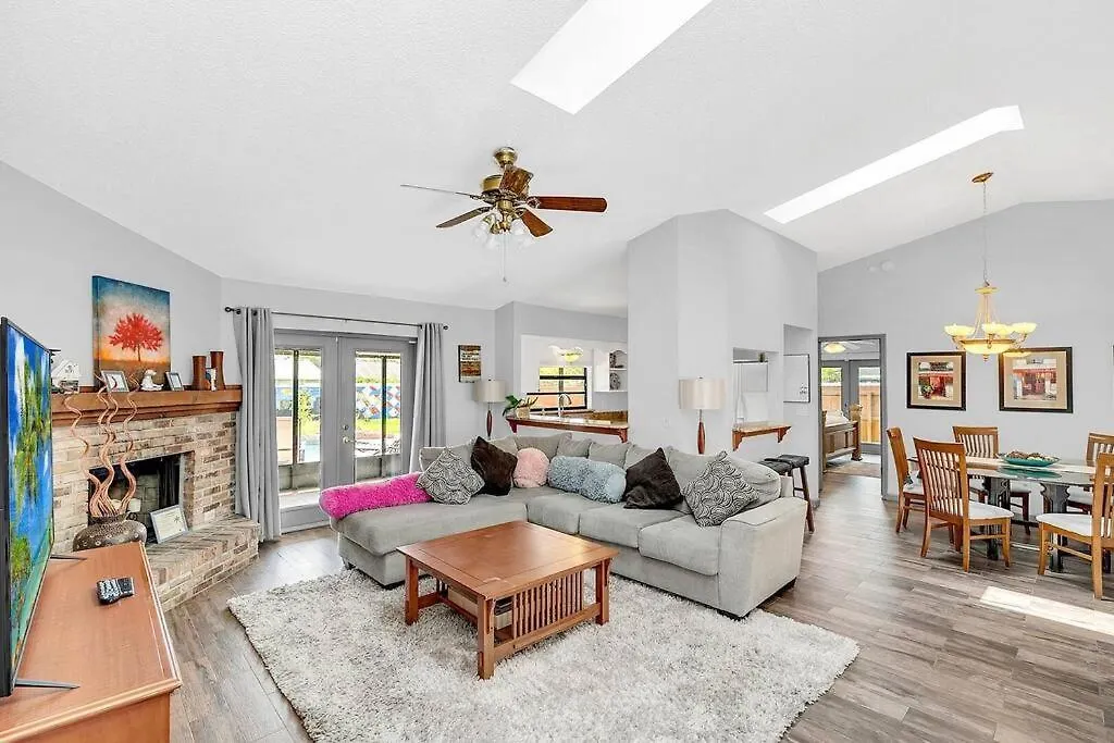 Tranquil Oasis 4Br Pool Home Orlando 0*,  United States