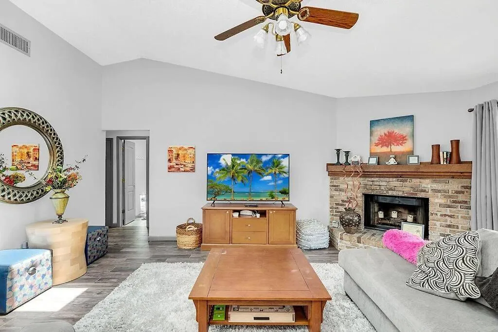 Tranquil Oasis 4Br Pool Home Orlando