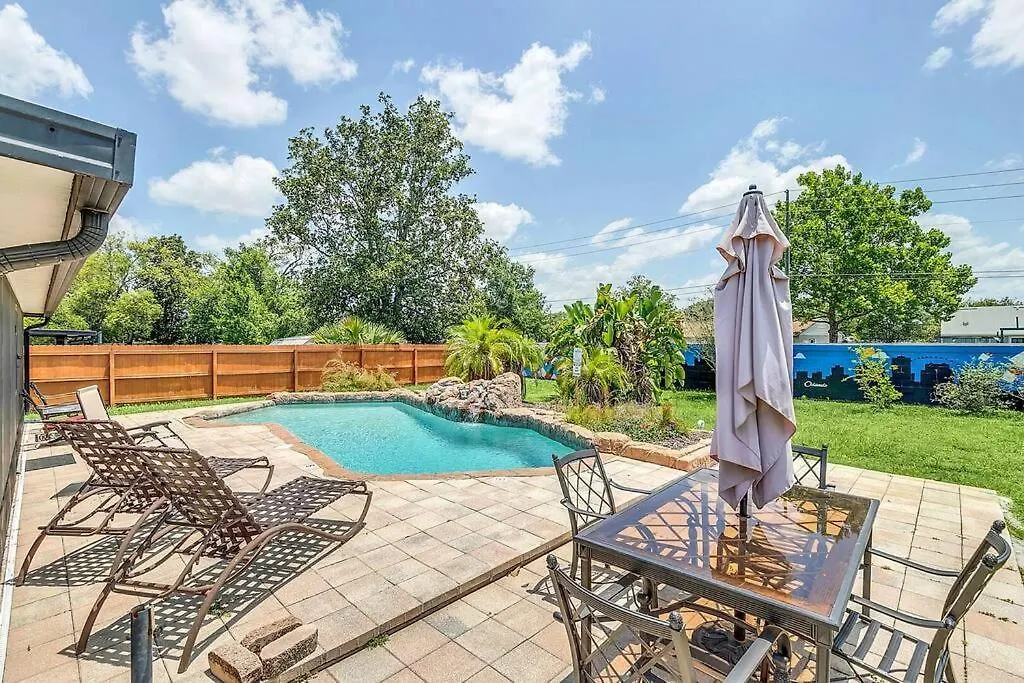 Tranquil Oasis 4Br Pool Home Orlando